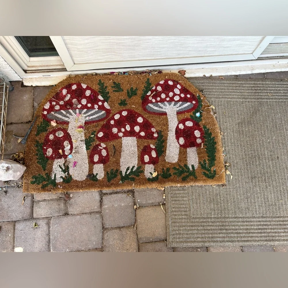 Coir Mushroom Door Mat in Red and White
